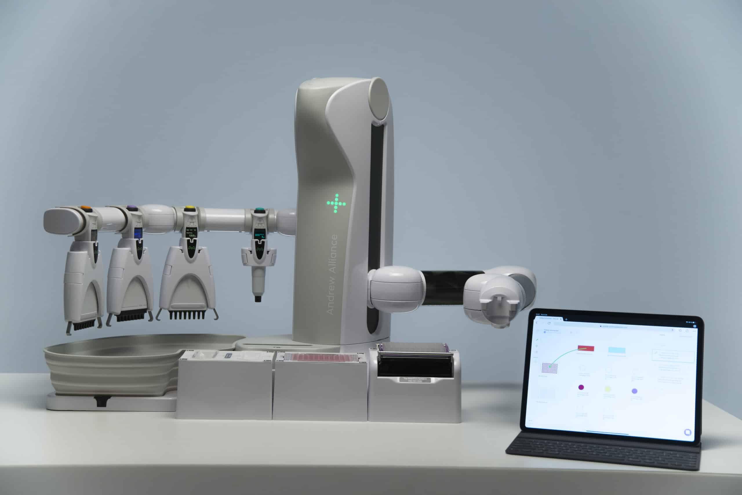 Andrew+ liquid handling robot executes protocols created in the OneLab cloud-native software for highly repeatable, fully trackable sample prep